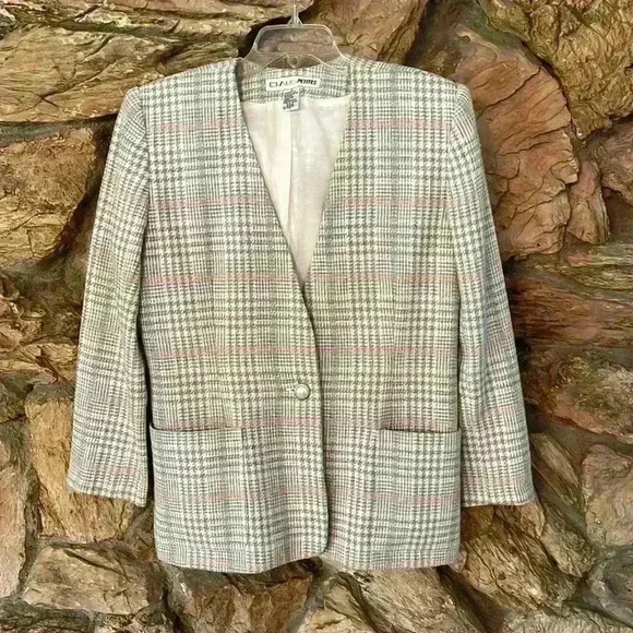 CHAUS PETITES Vintage Blazer. Women’s Size 8 in Excellent Condition. - Picture 1 of 7